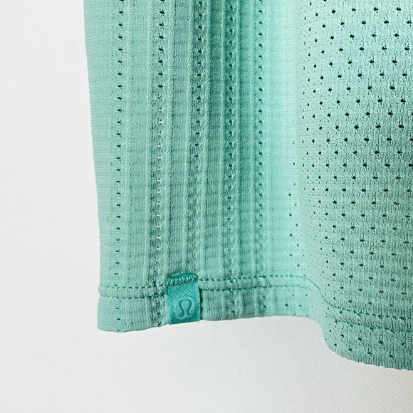 Lululemon Train To Be Tank Top Size 6 Wild Mint Green Relaxed Fit Waist Length - Picture 5 of 11